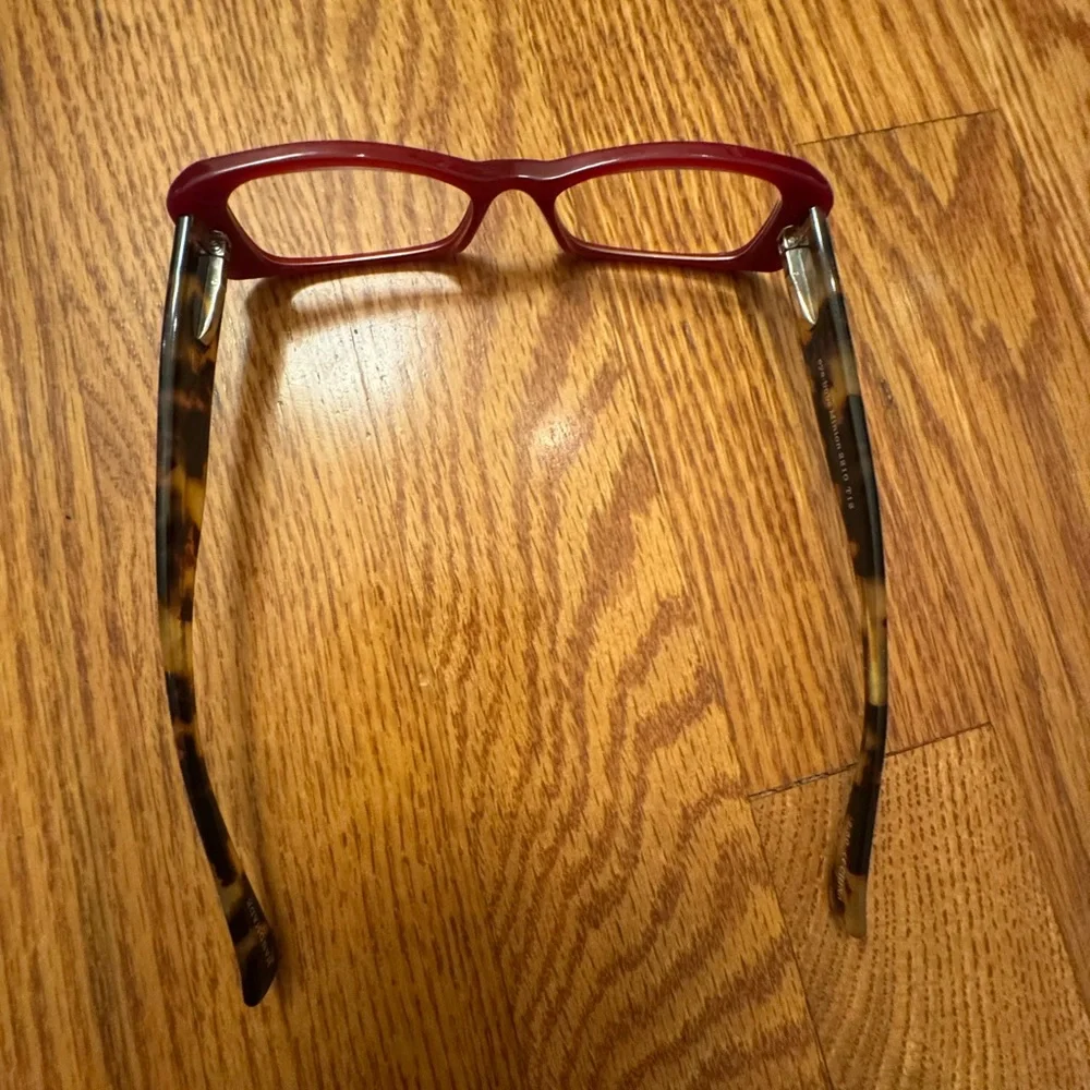Stylish Red and Tortoise Shell Glasses